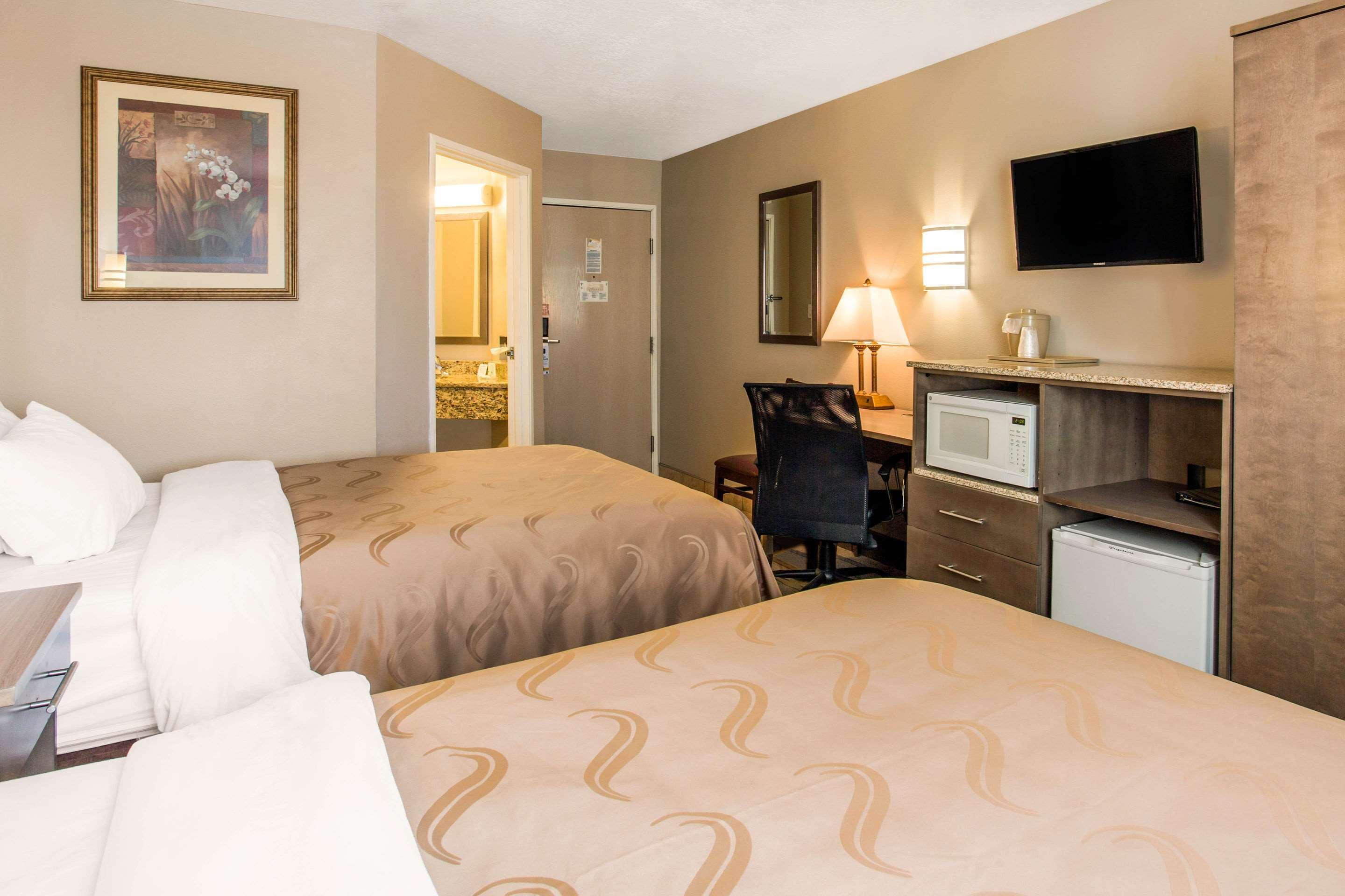 Quality Inn Moriarty Buitenkant foto