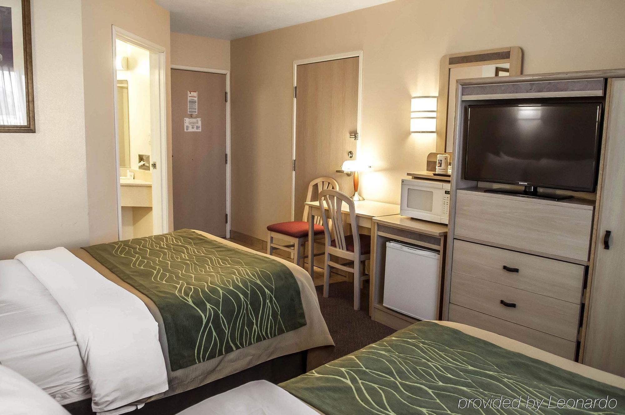 Quality Inn Moriarty Buitenkant foto