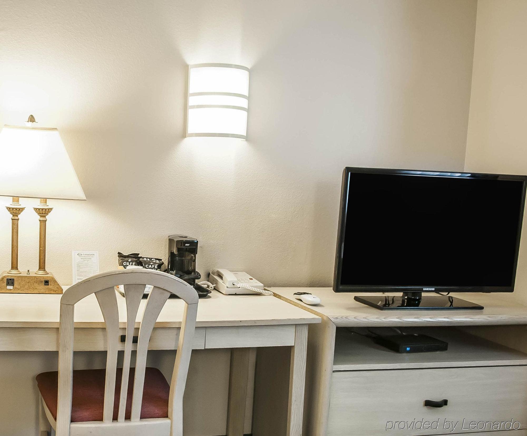 Quality Inn Moriarty Buitenkant foto