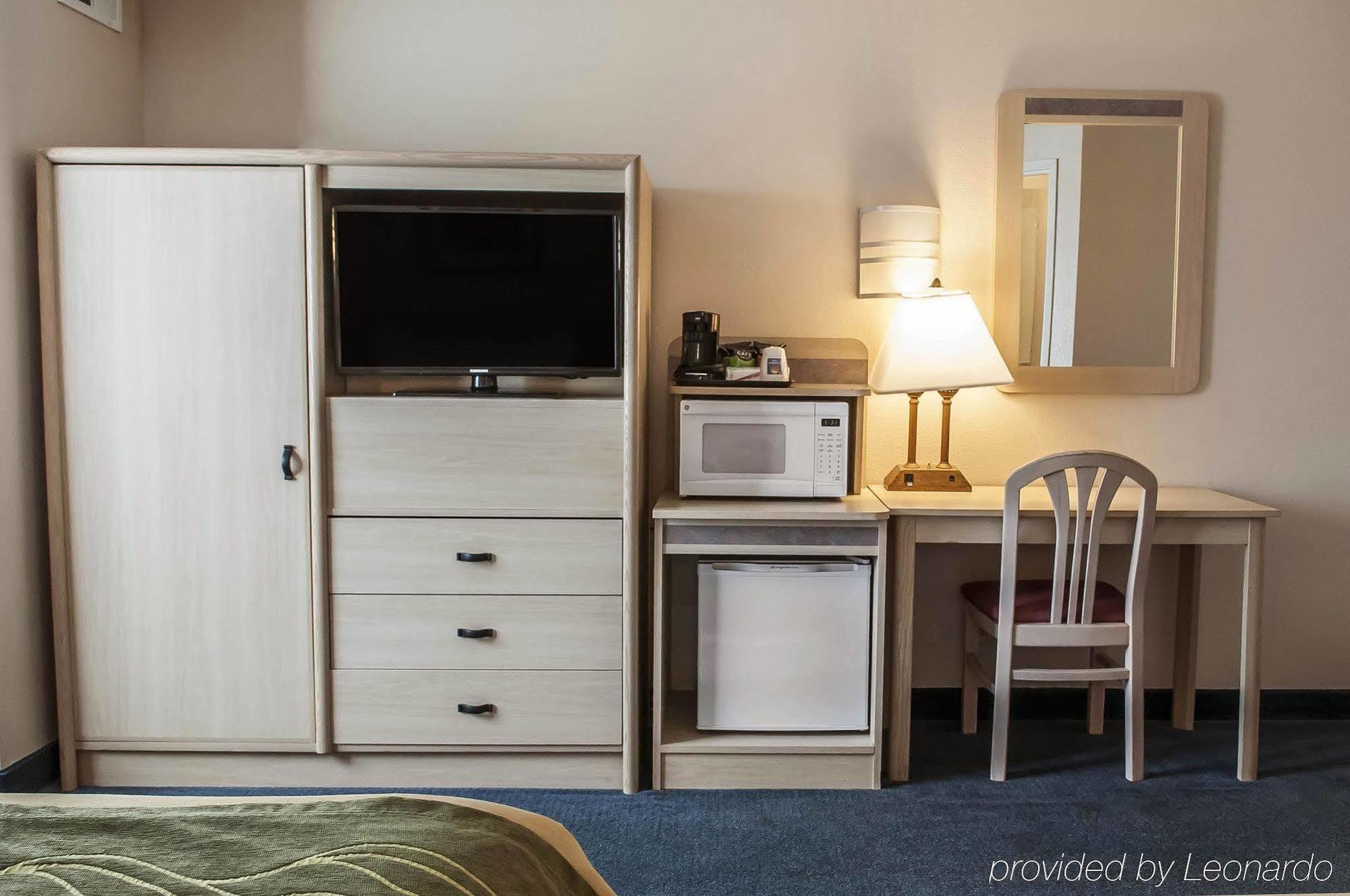 Quality Inn Moriarty Buitenkant foto